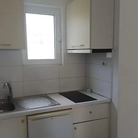 House 3*