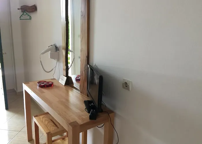 House 招待所