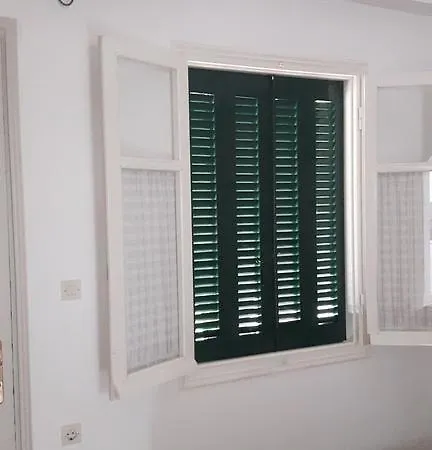 Πανσιόν House