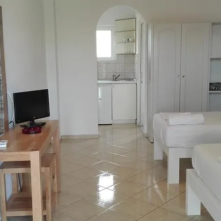 Πανσιόν House Χειμάρρα