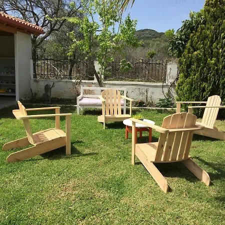 House Πανσιόν 3*